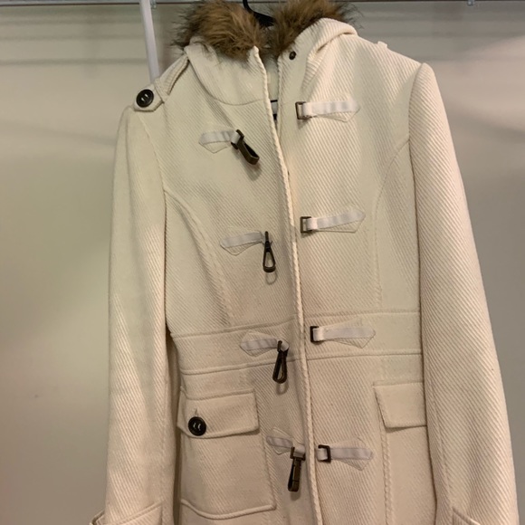 Maurice’s cream parka - Picture 1 of 4